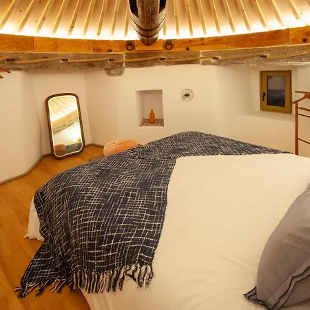 The Indigo Windmill Retreat, Peniche וילה אנטוגויה דה באלייה