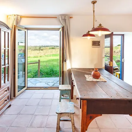 וילה The Indigo Windmill Retreat, Peniche אנטוגויה דה באלייה
