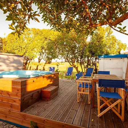 فيلة The Indigo Windmill Retreat, Peniche *