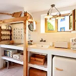 The Indigo Windmill Retreat, Peniche *