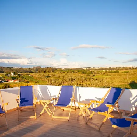The Indigo Windmill Retreat, Peniche