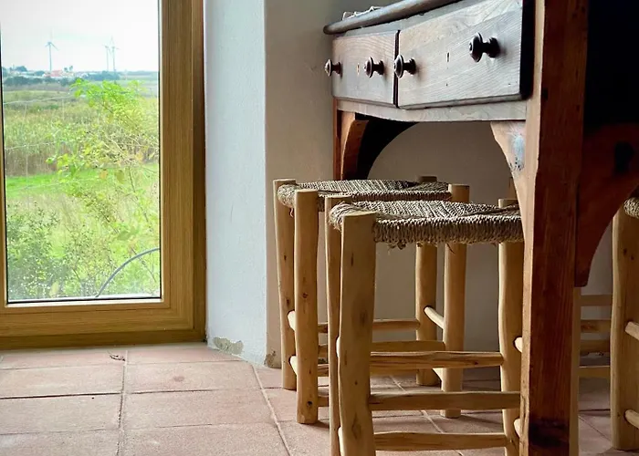 The Indigo Windmill Retreat, Peniche Вилла